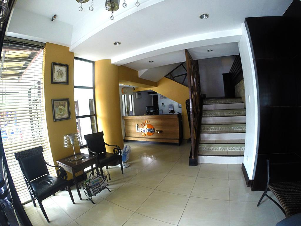 Urban Inn Iloilo Dış mekan fotoğraf