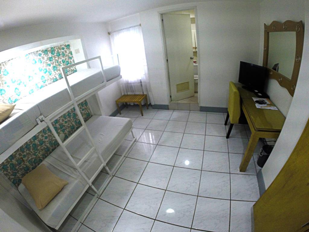 Urban Inn Iloilo Oda fotoğraf